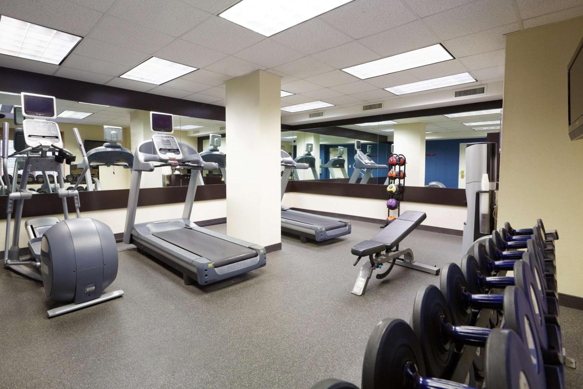Homewood Suites By Hilton Raleigh/Crabtree Valley Екстериор снимка