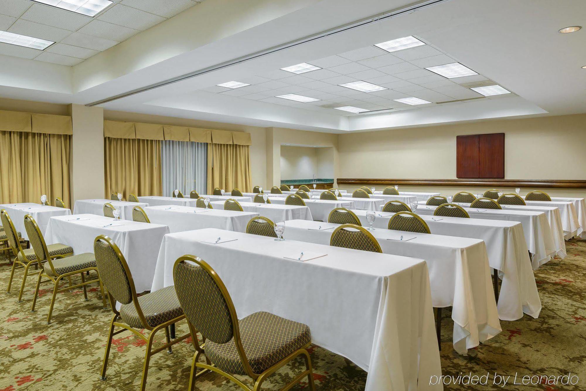 Homewood Suites By Hilton Raleigh/Crabtree Valley Екстериор снимка