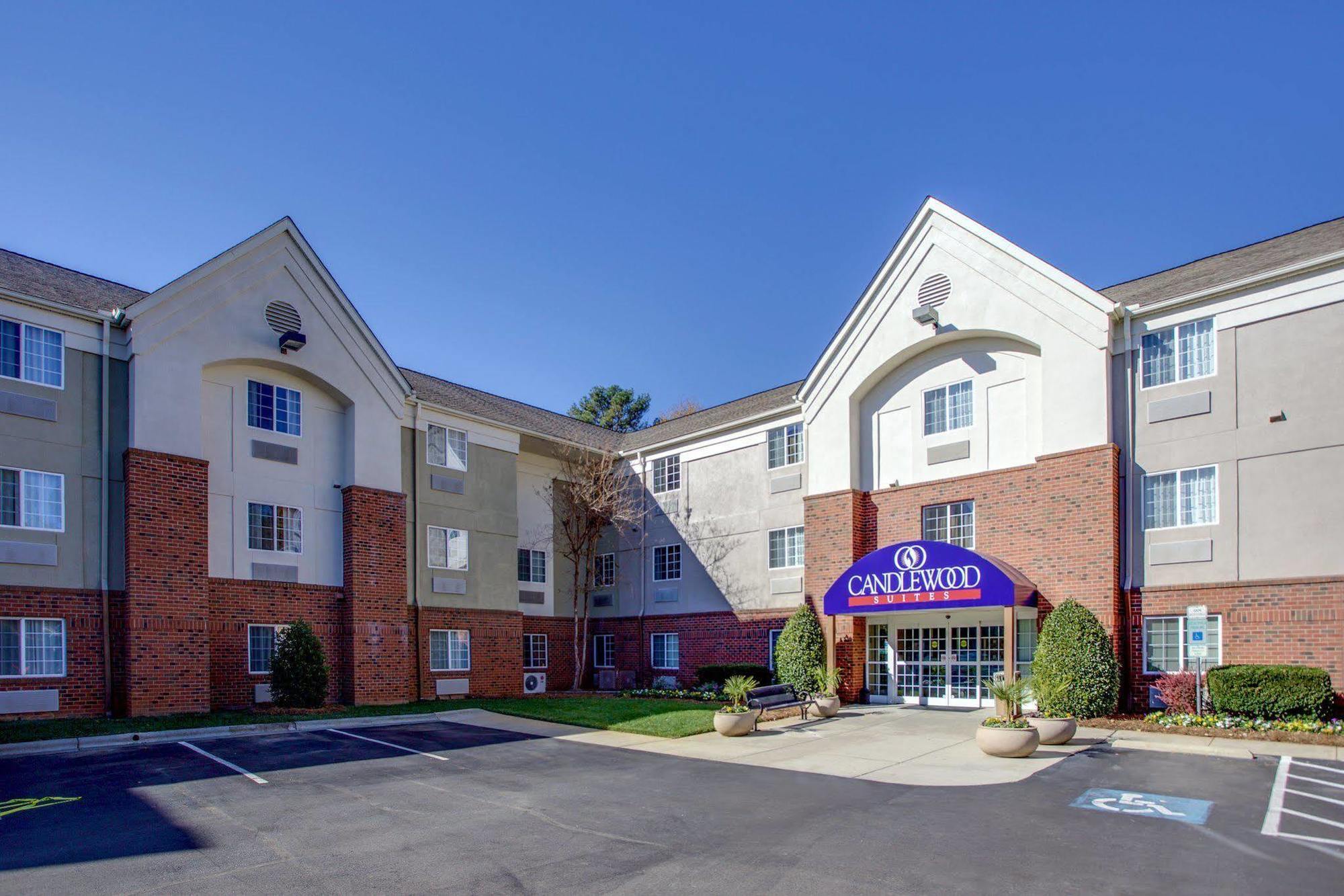 Homewood Suites By Hilton Raleigh/Crabtree Valley Екстериор снимка