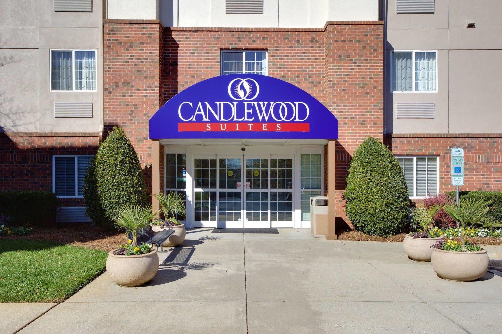 Homewood Suites By Hilton Raleigh/Crabtree Valley Екстериор снимка