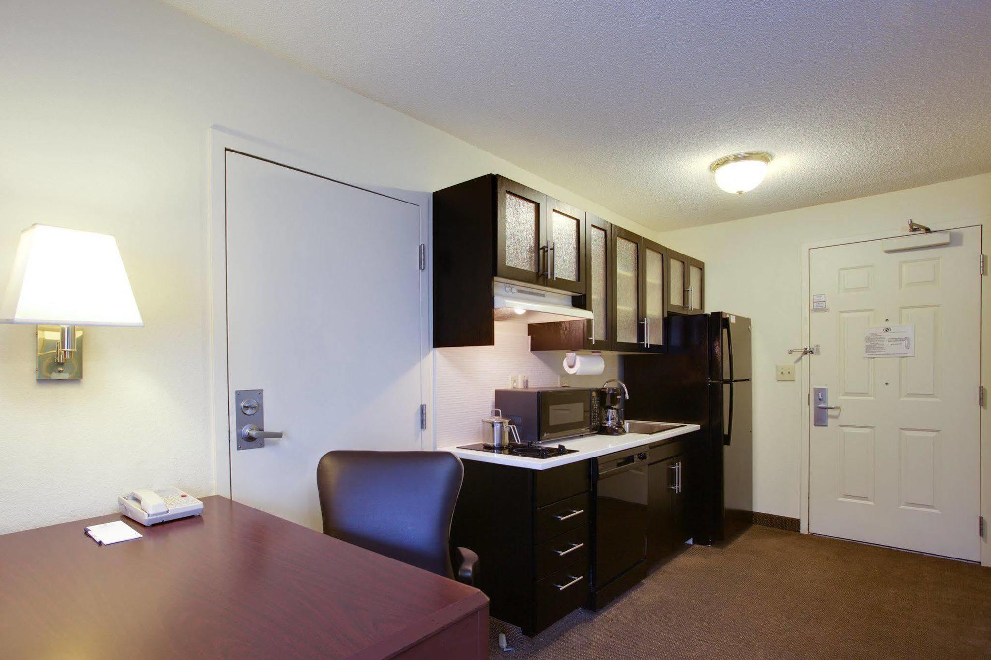 Homewood Suites By Hilton Raleigh/Crabtree Valley Екстериор снимка